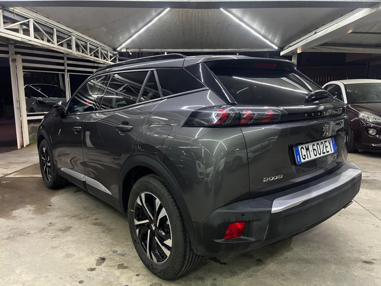 Peugeot 2008 BlueHDi 130 S&S EAT8 Allure