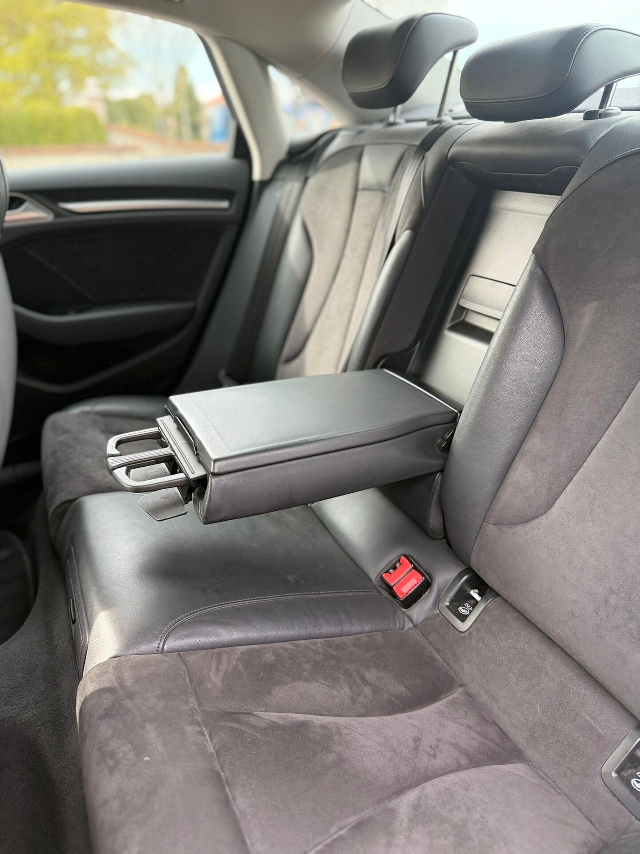 Audi A3 Sedan 1.4 TFSI COD ultra Ambiente