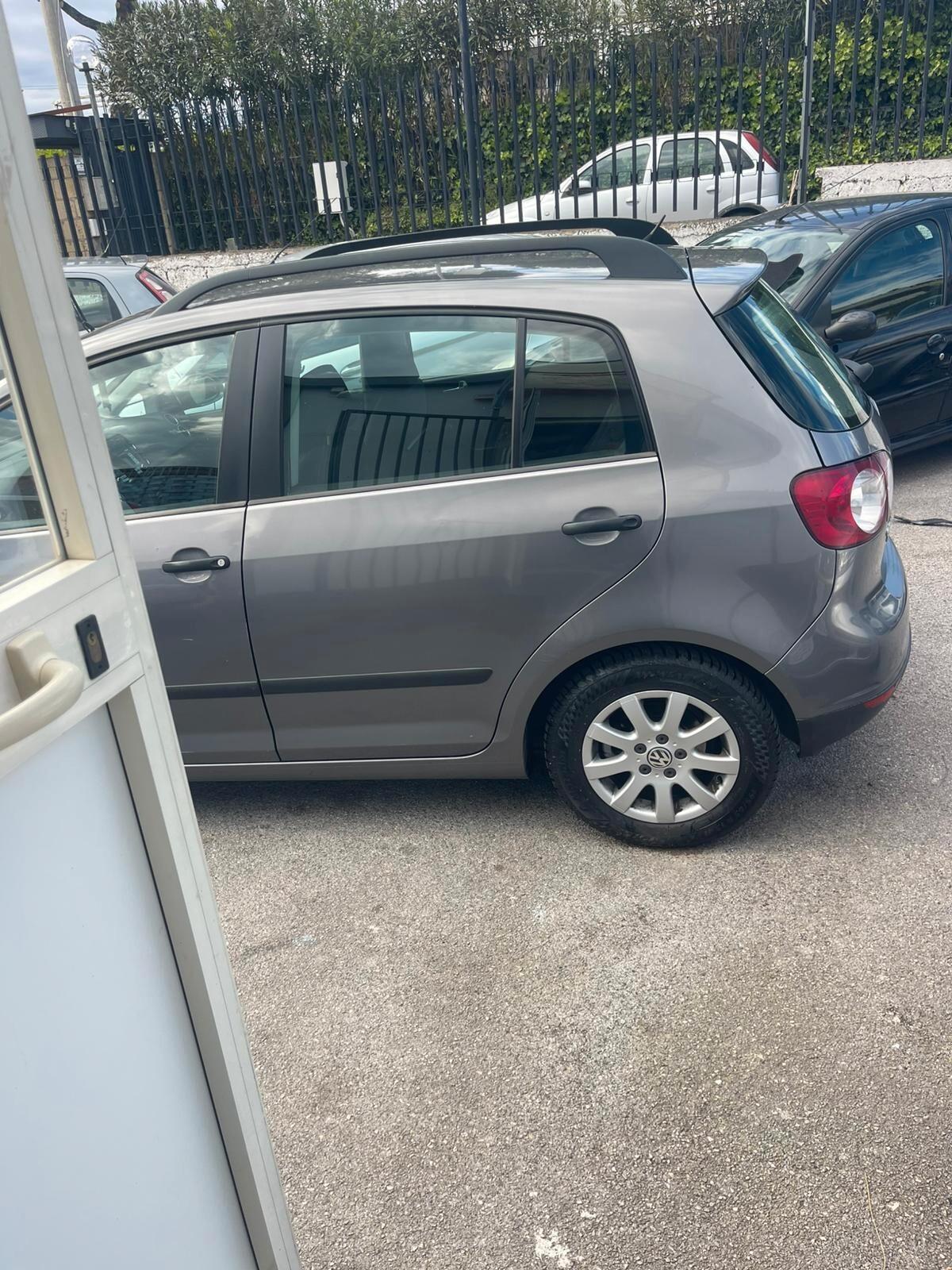 Volkswagen Golf Plus 1.6 Trendline Bifuel