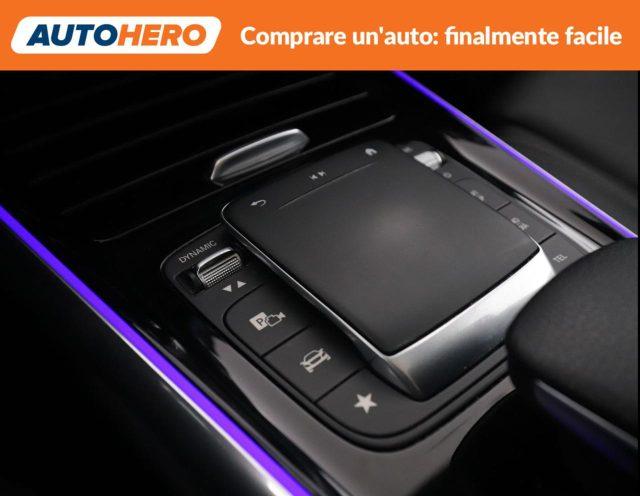 MERCEDES-BENZ GLA 180 d Automatic Premium