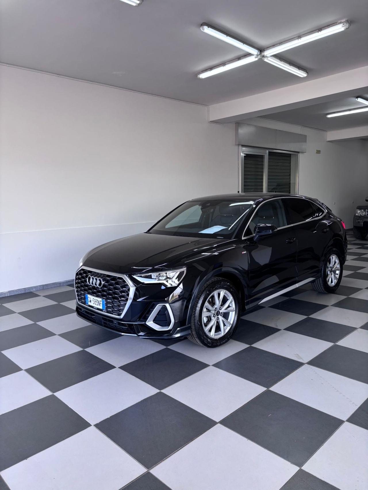 Audi Q3 35 TDI S tronic line edition