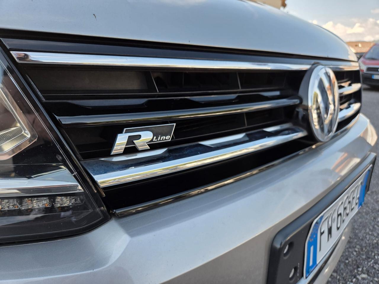 Volkswagen Tiguan 2.0 TDI SCR DSG 4MOTION Sport BMT