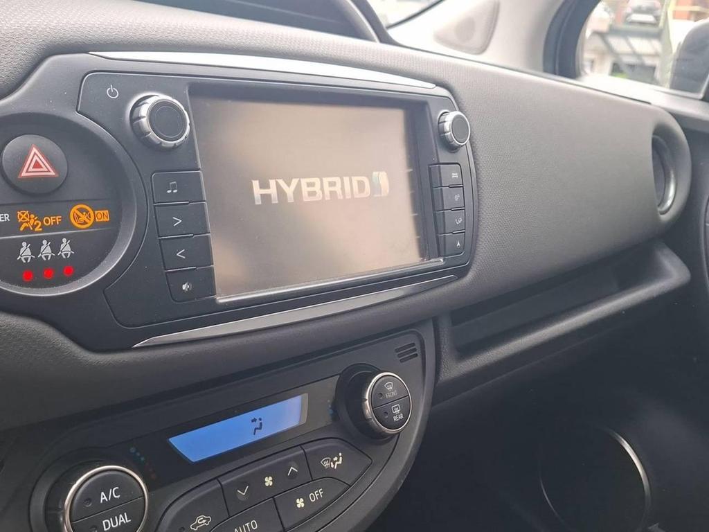 Toyota Yaris 5 Porte 1.5 Hybrid Active CVT