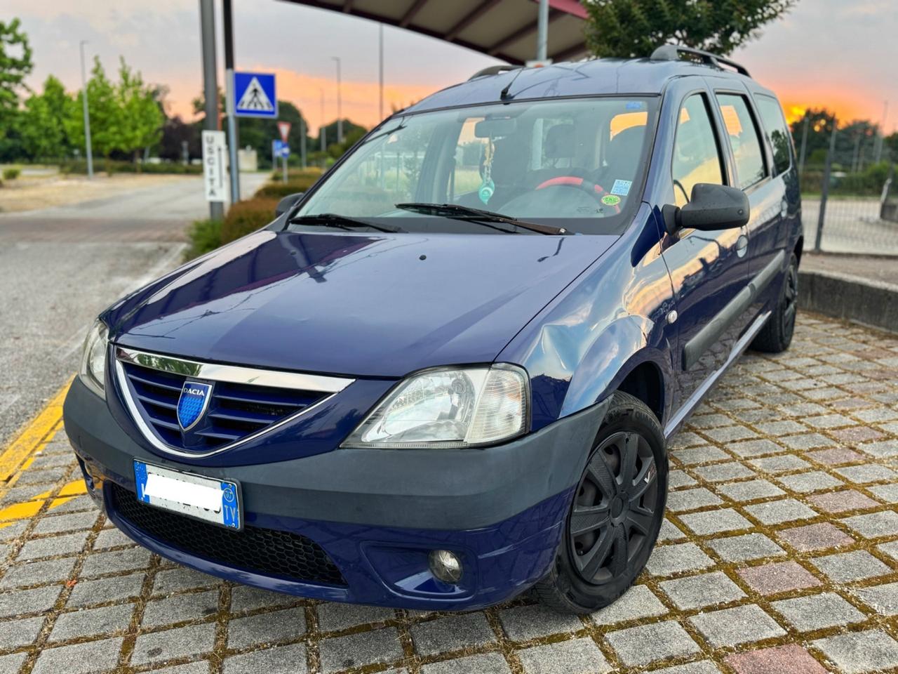 Dacia Logan MCV 1.5 dCi 70CV 5 posti Lauréate