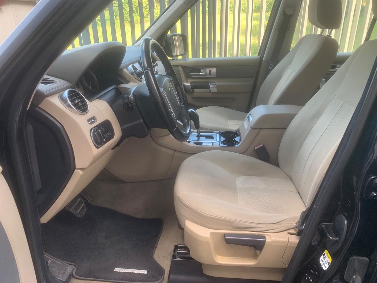 Land Rover Discovery 4 3.0 SDV6 255CV SE
