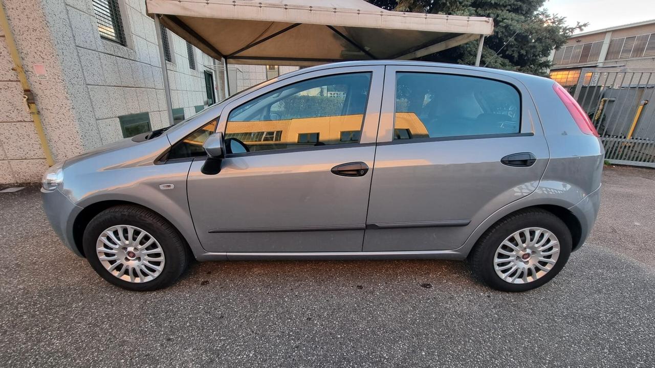 Fiat Grande Punto 1.4 5 porte GPL
