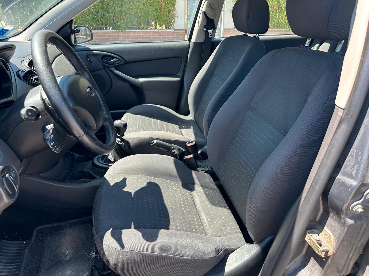 Ford Focus 1.8 TDCi (100CV) cat 5p. Zetec