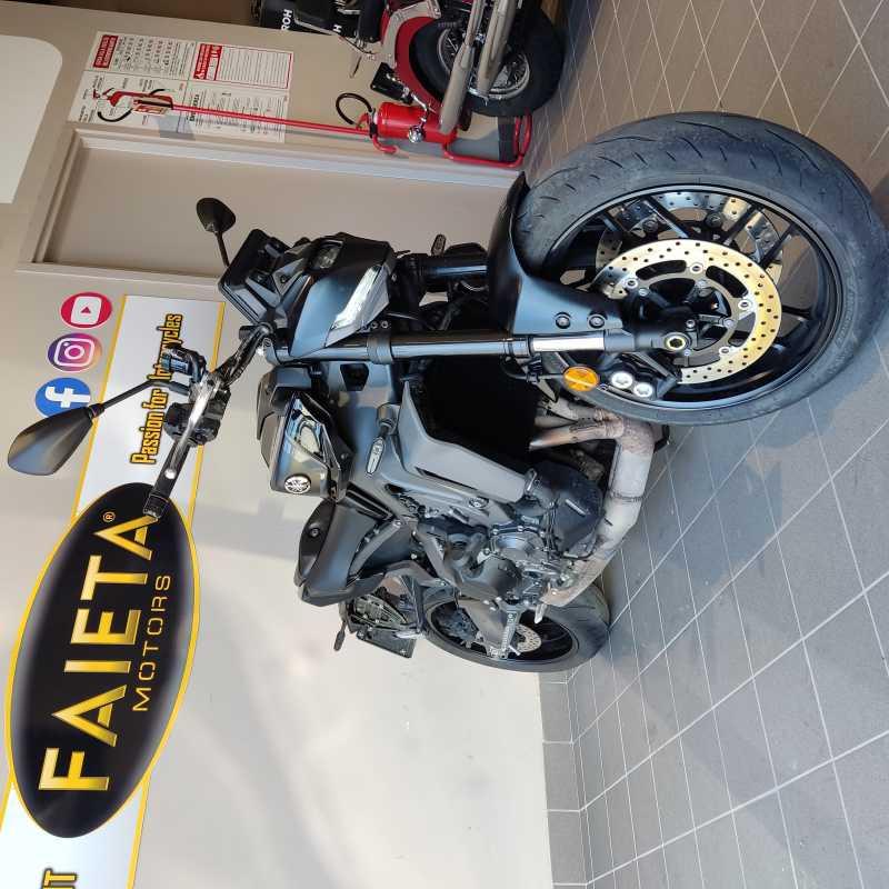 Yamaha MT-09 Y-AMT - 2025