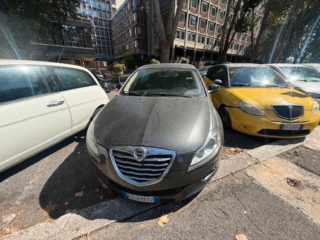 Lancia Delta 1.6 MJT DPF Silver