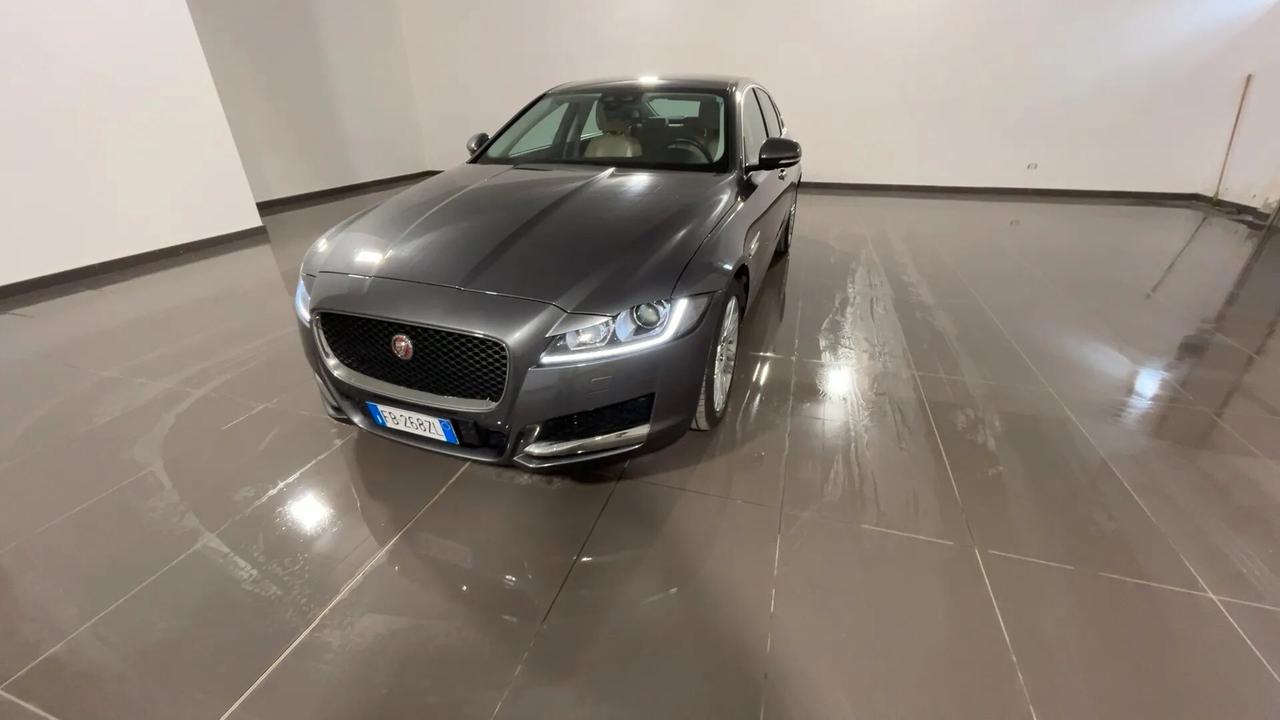 Jaguar XF 2.0 D E-Performance Prestige