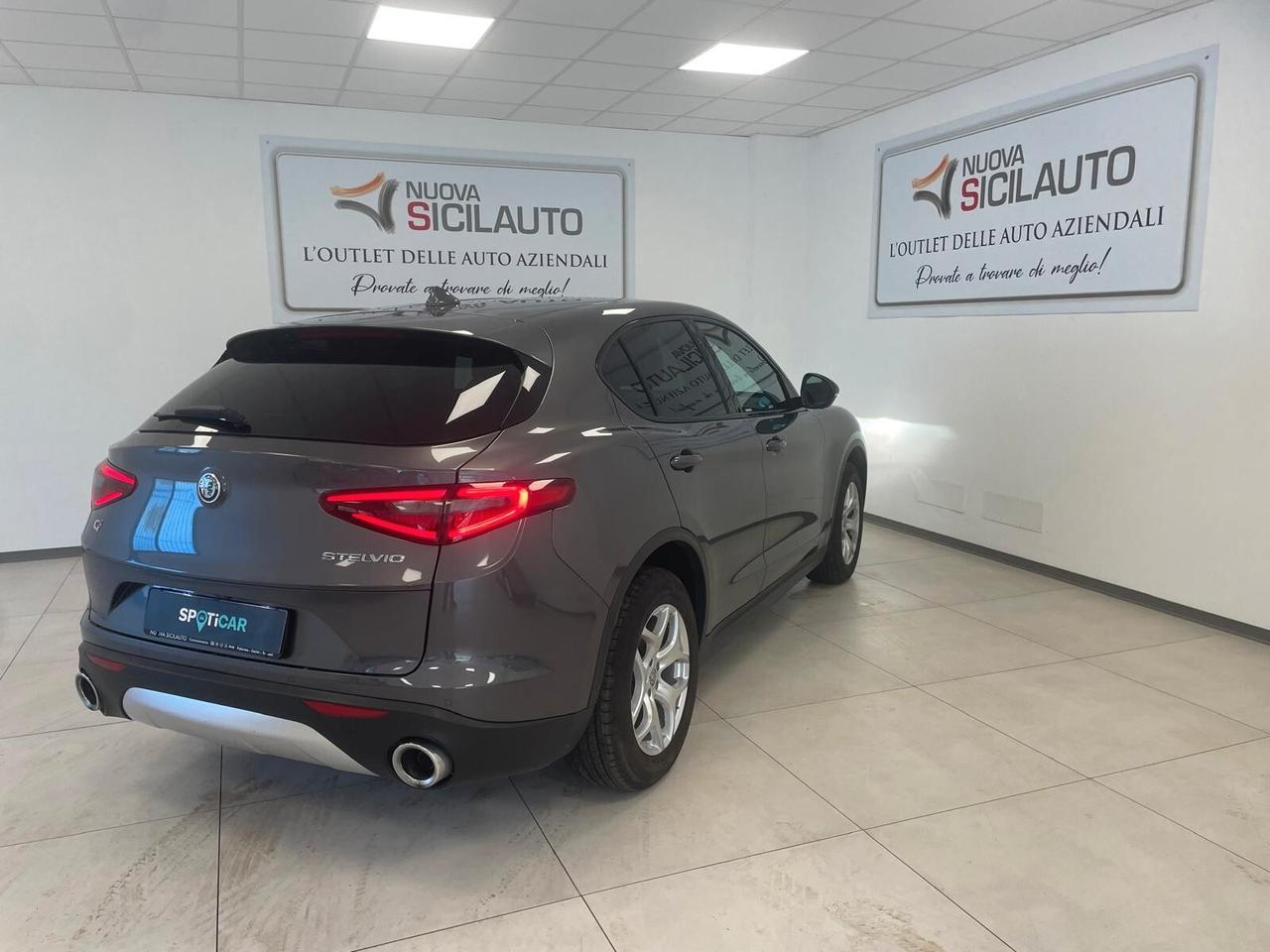 Alfa Romeo Stelvio 2.2 Turbodiesel 210 CV AT8 Q4 Executive