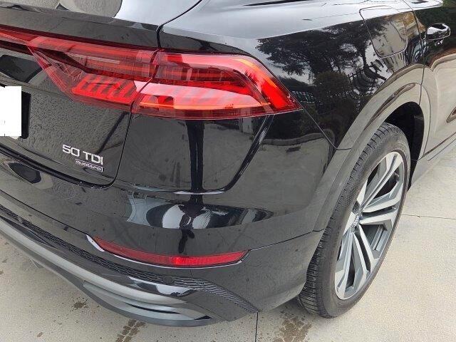 Audi Q8 50 TDI QUATTRO S LINE -FULL OPTIONAL