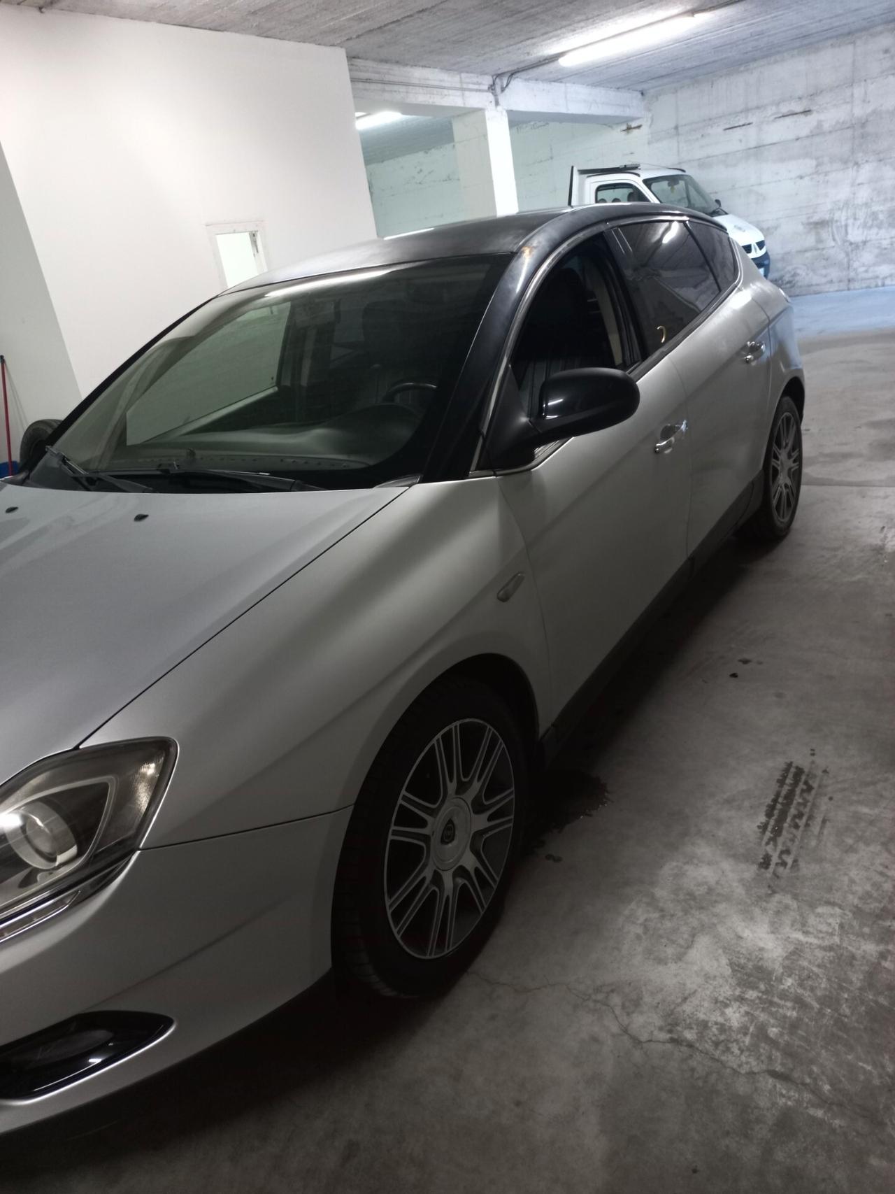 Lancia Delta 2.0 MJT DPF Platinum