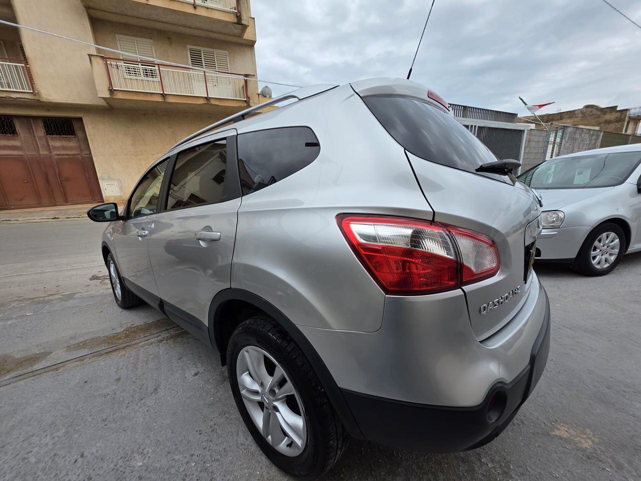 Nissan Qashqai Qashqai+2 1.5 dCi DPF Tekna 7 POSTI