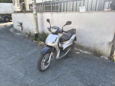 Peugeot Tweet 125