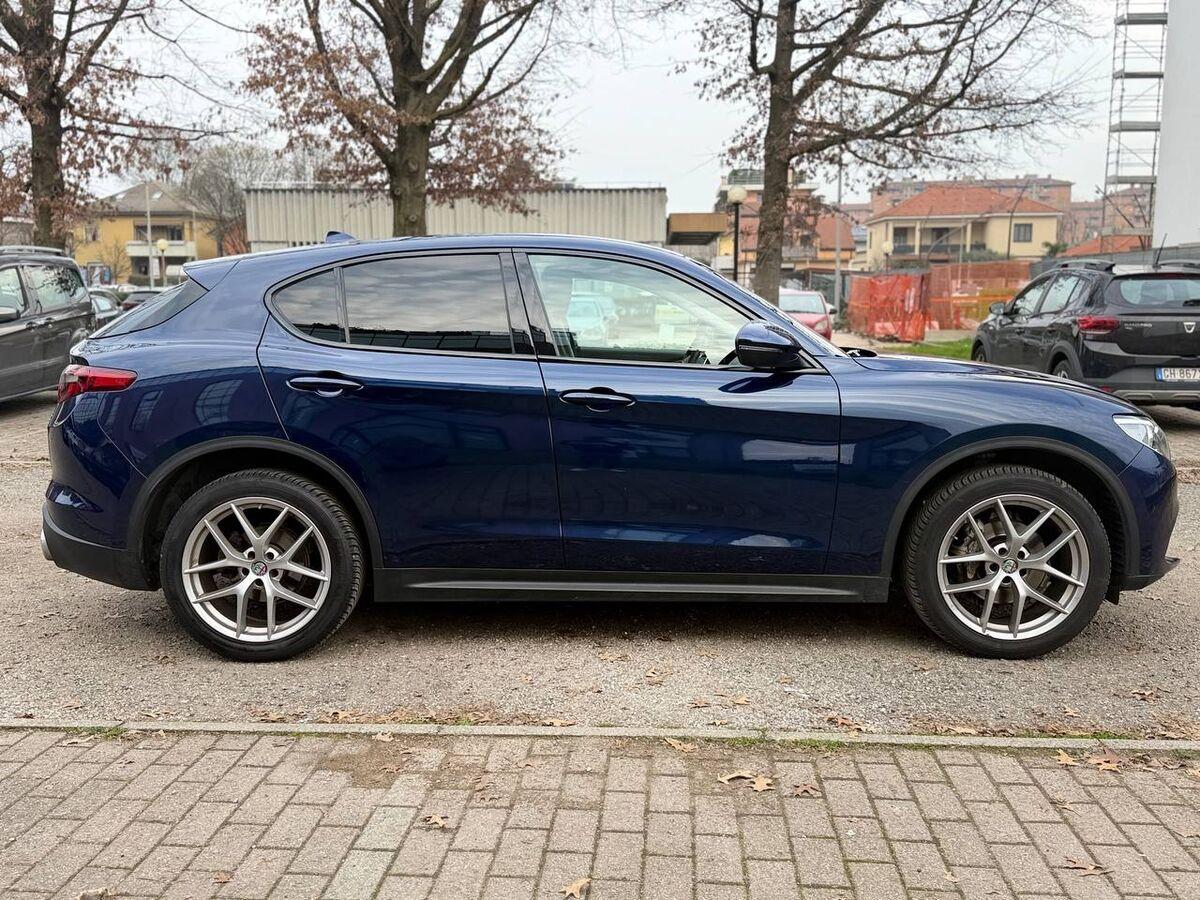 Alfa Romeo Stelvio 2.2 t Super Q4 210cv auto