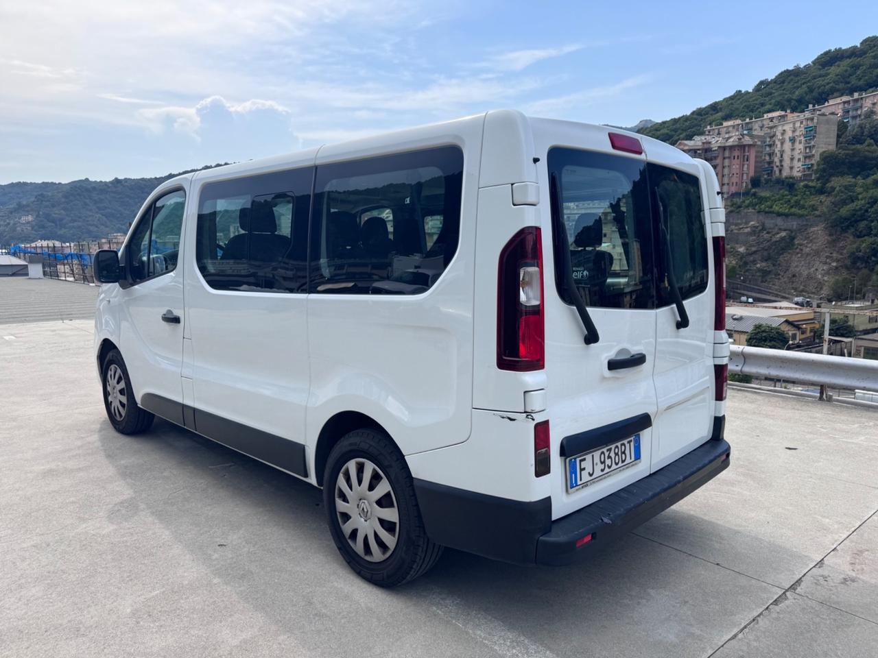 Renault Trafic T27 1.6 DCI EU6 9p PC -ZEN + IVA