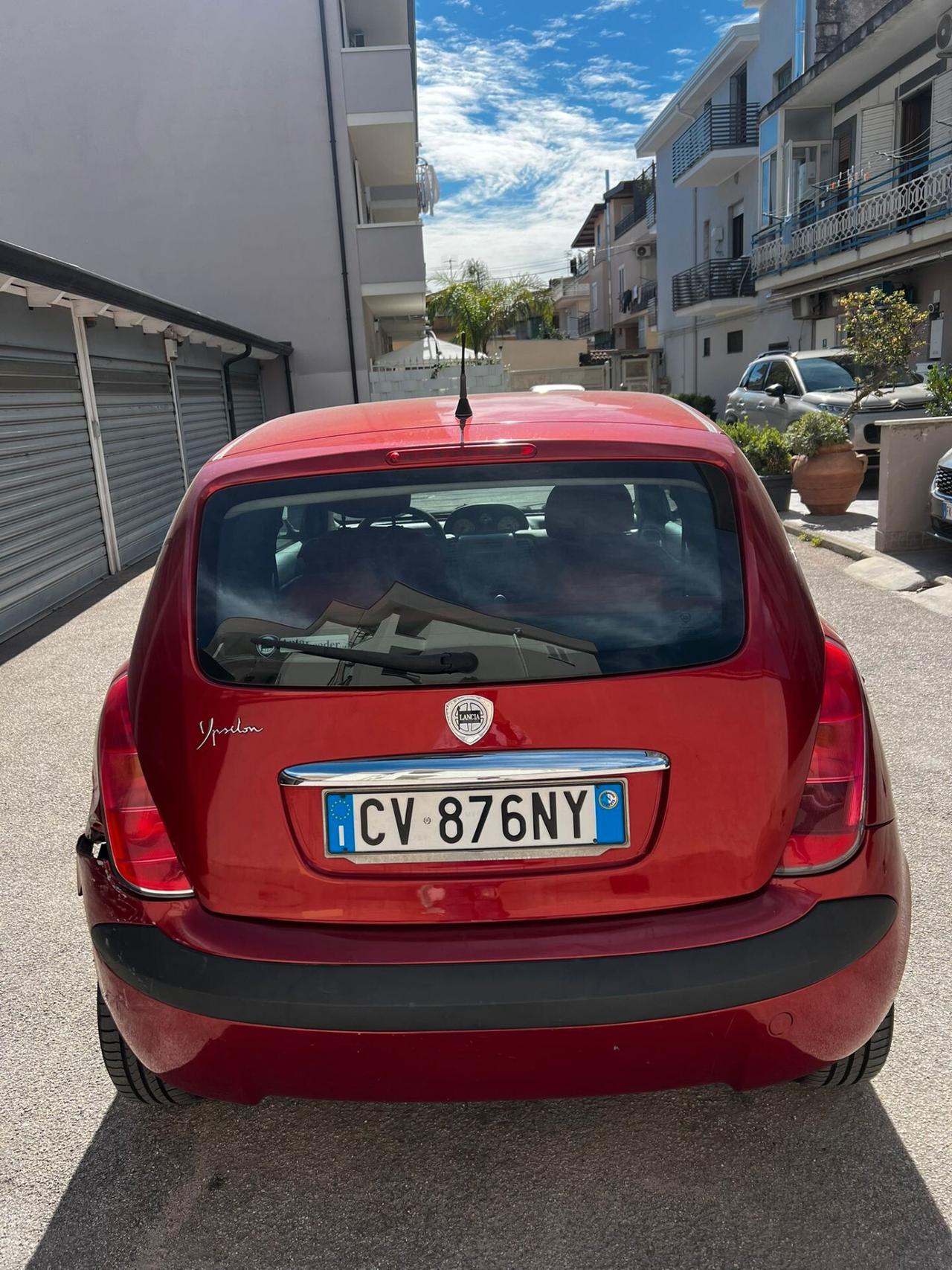 Lancia Ypsilon 1.2 Oro NEOPATENTATI