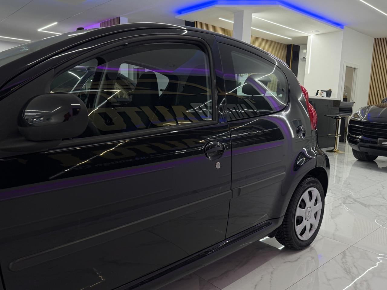 Peugeot 107 1.0 68CV 5p. Full Opt