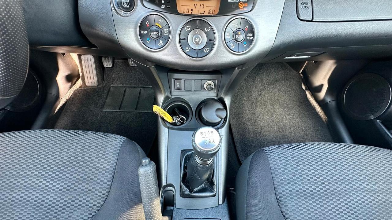 Toyota RAV 4 -2.2 D 150 CV KM CERTIFICATI