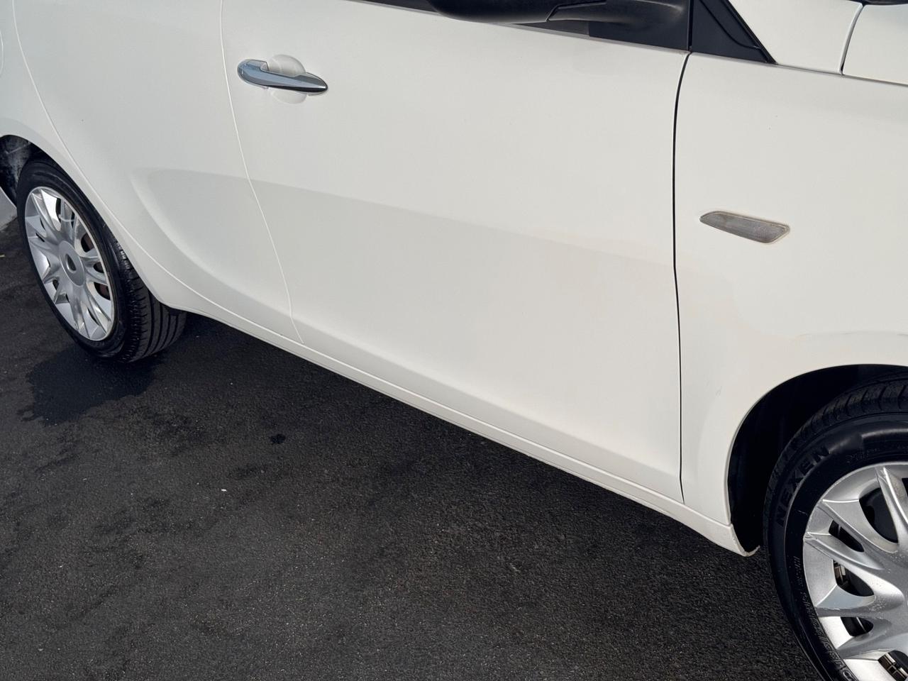 Lancia YPSILON 1.3 MJT MOTORE NUOVO FIAT