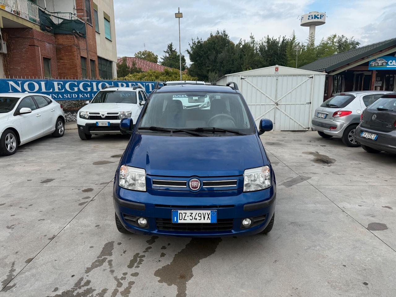 PANDA 02.2010 1.2 BENZINA 123.000KM-OTTIMI CONSUMI