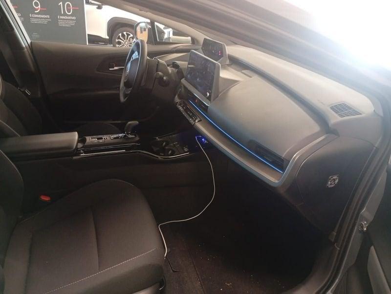 Toyota Prius Plug-in Hybrid Lounge