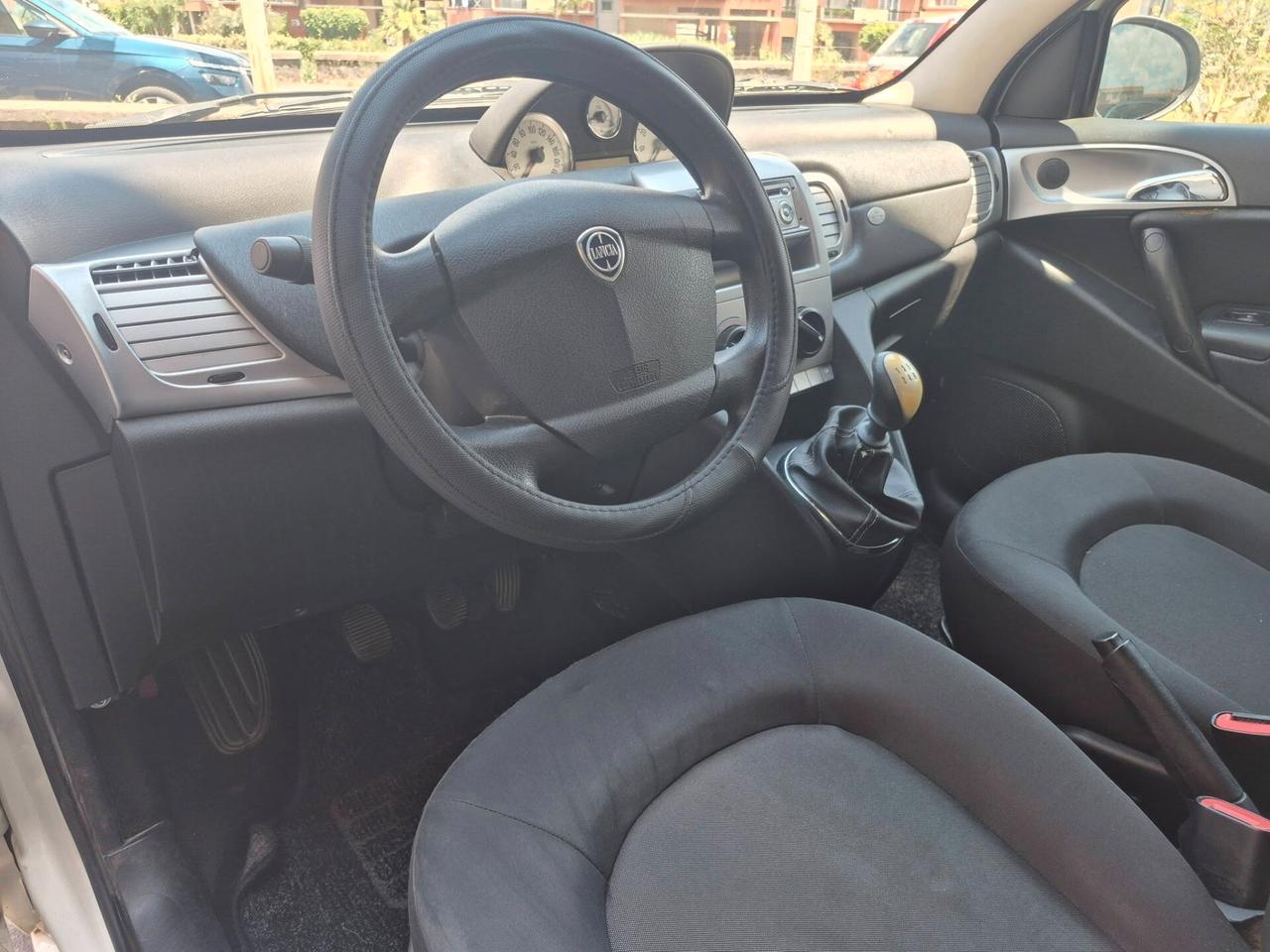 Lancia Ypsilon 1.2 69 CV Diva