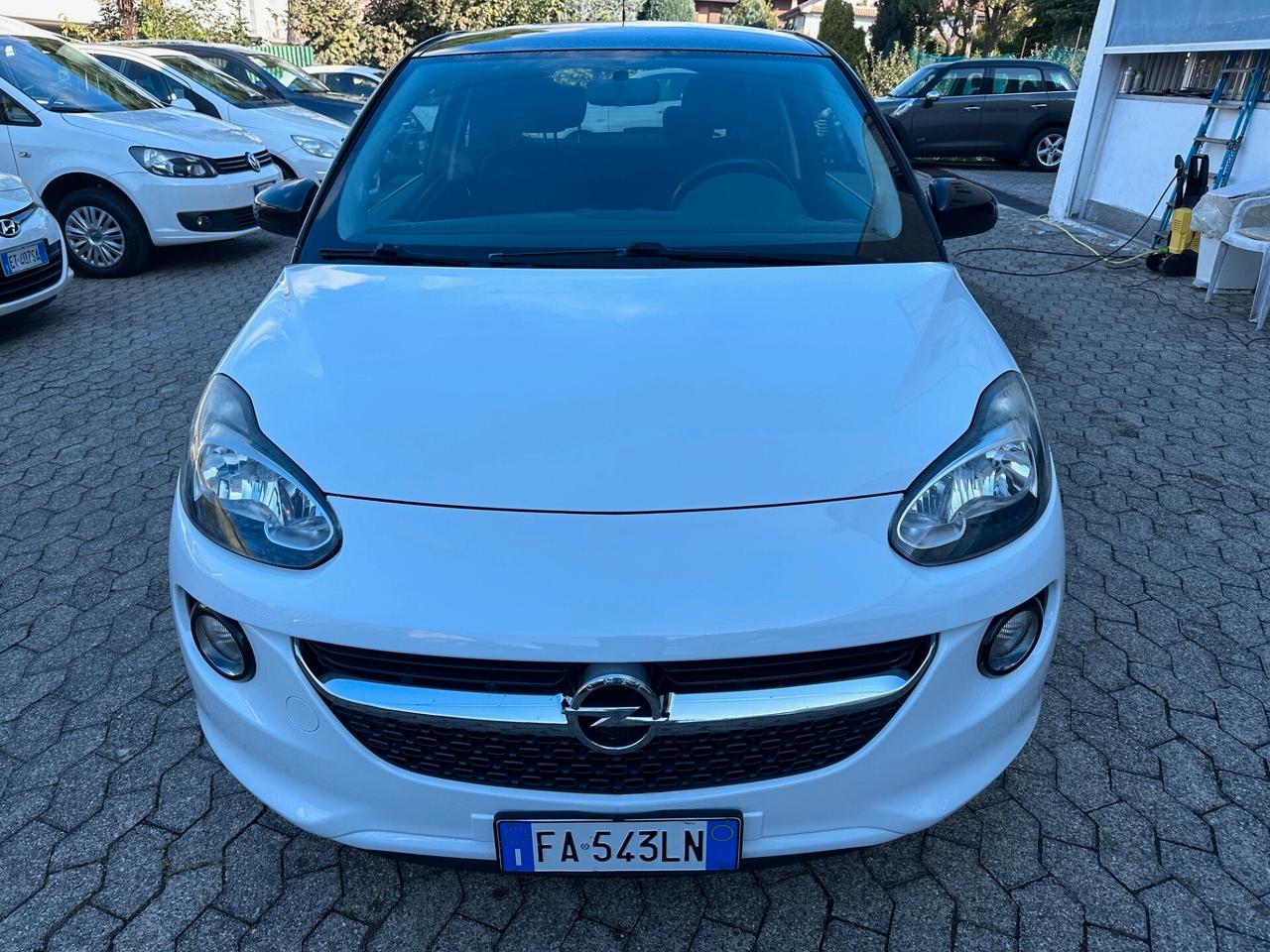 Opel Adam 1.2 70 CV