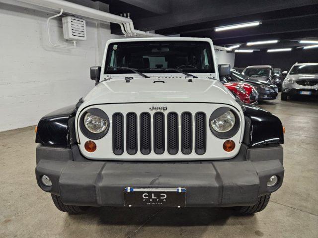 JEEP Wrangler Unlimited 2.8 CRD DPF Sahara Auto