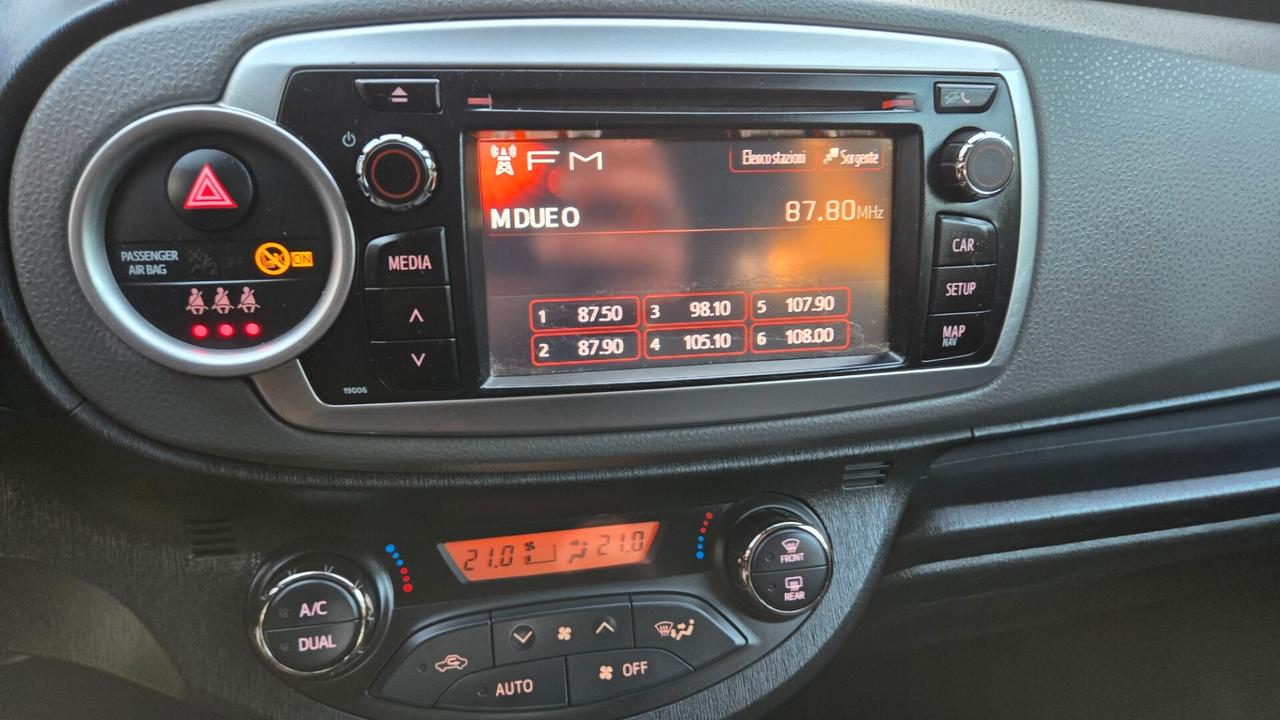 Toyota Yaris 1.0 5 porte Lounge