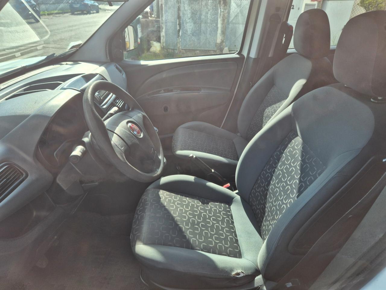 Fiat Doblo Doblò 1.4 16V Active 7 posti