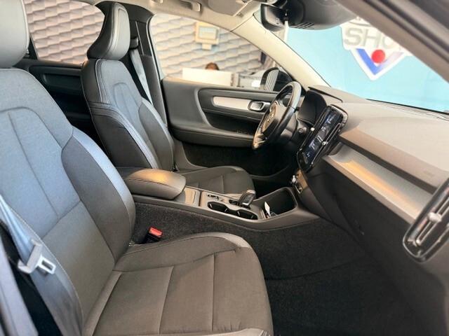 VOLVO XC40 T3 GEARTRONIC BUSINESS PLUS
