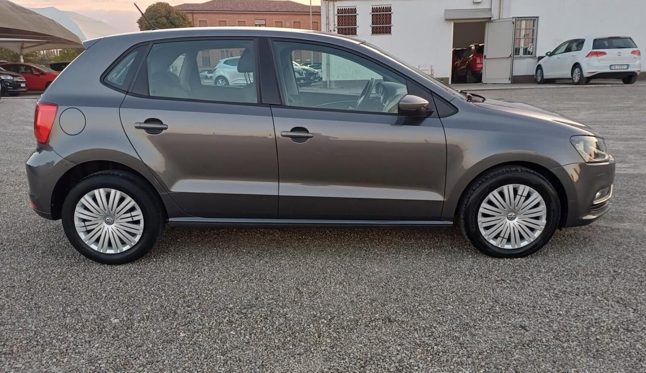 Volkswagen Polo 1.0 MPI 75 CV 5p. Fresh