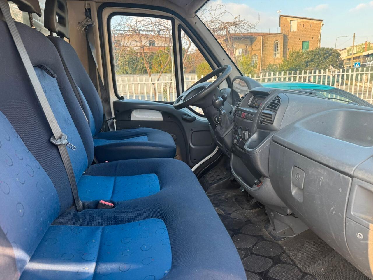 Peugeot Boxer 330M 2.8 HDi cat PM Tel.Cab.Affai.