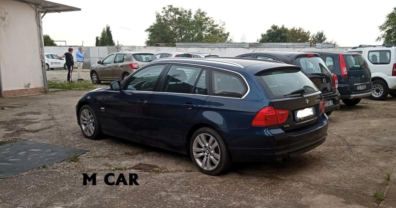 Bmw 320 320d cat Touring Attiva