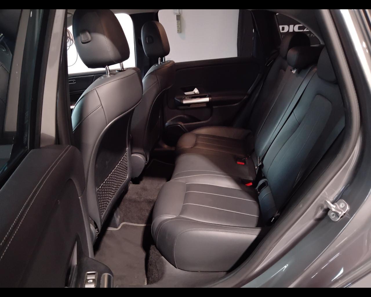 Mercedes-Benz Classe B - W247 2023 - B 180 d Progressive Advanced auto