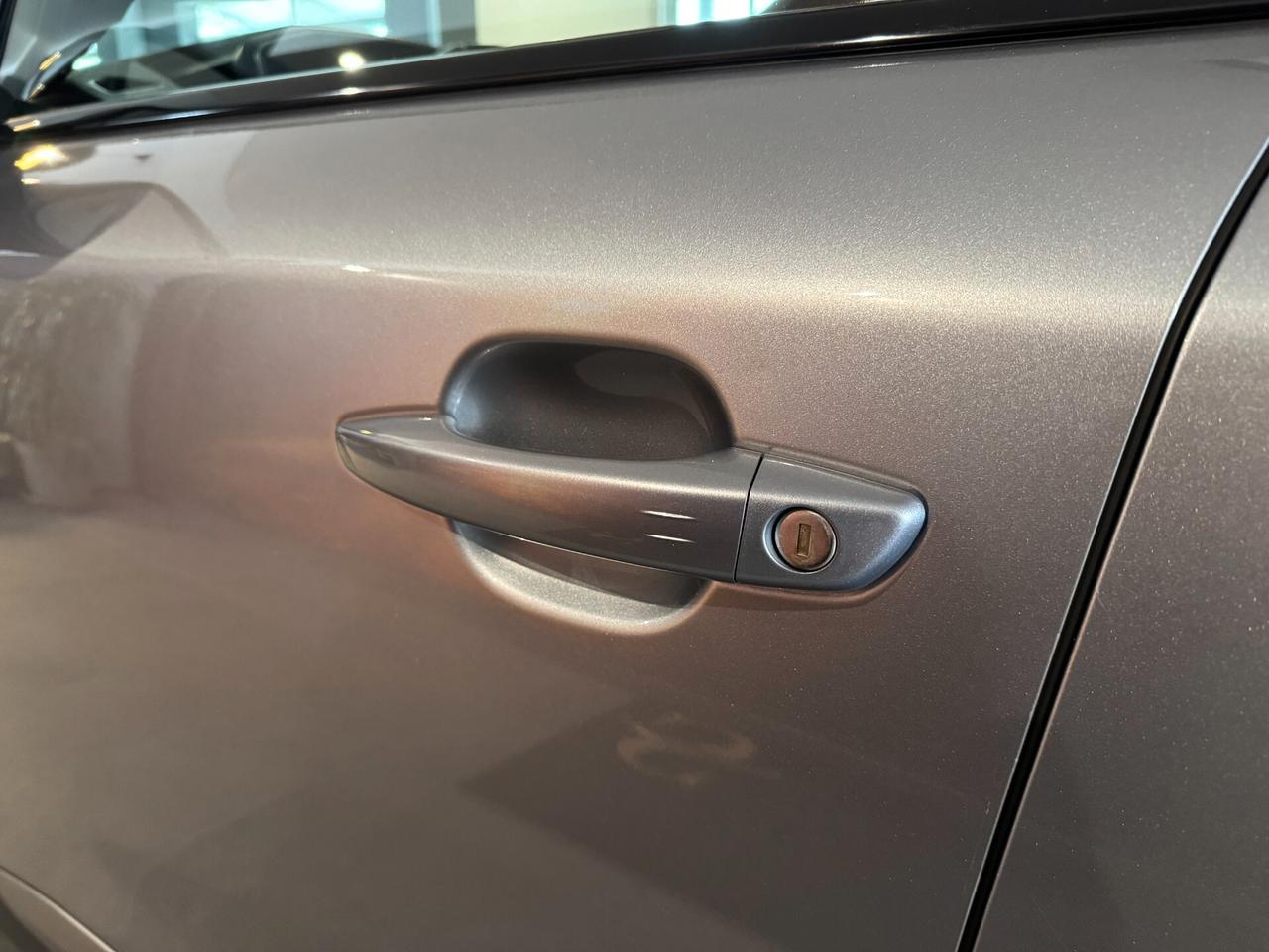 PEUGEOT 2008 1.2 HYBRID 145CV E-DCS6 GT 2025