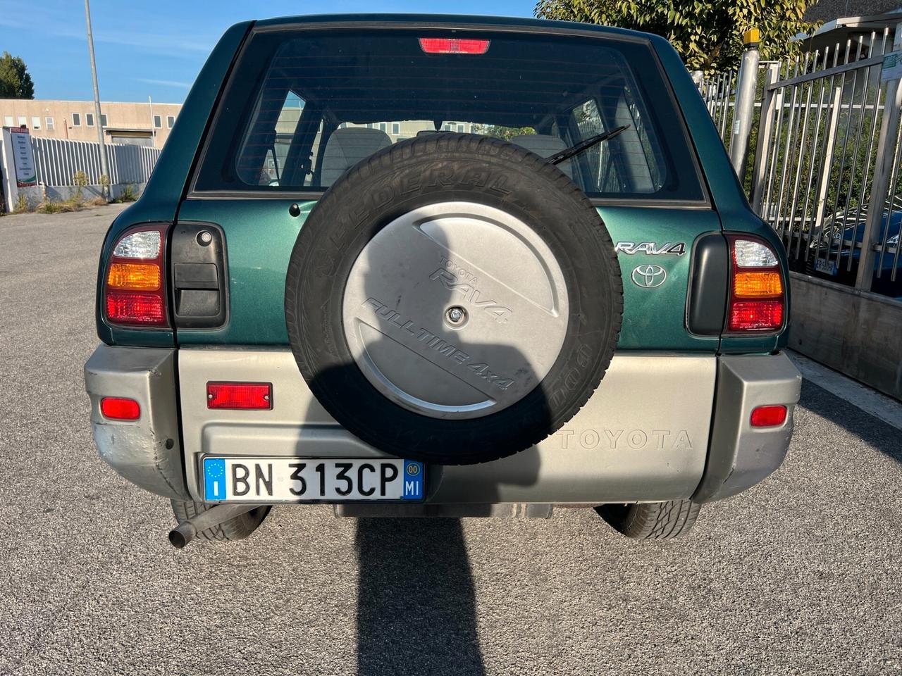 Toyota RAV 4 2.0i 16V cat 5 porte Fun 4x4