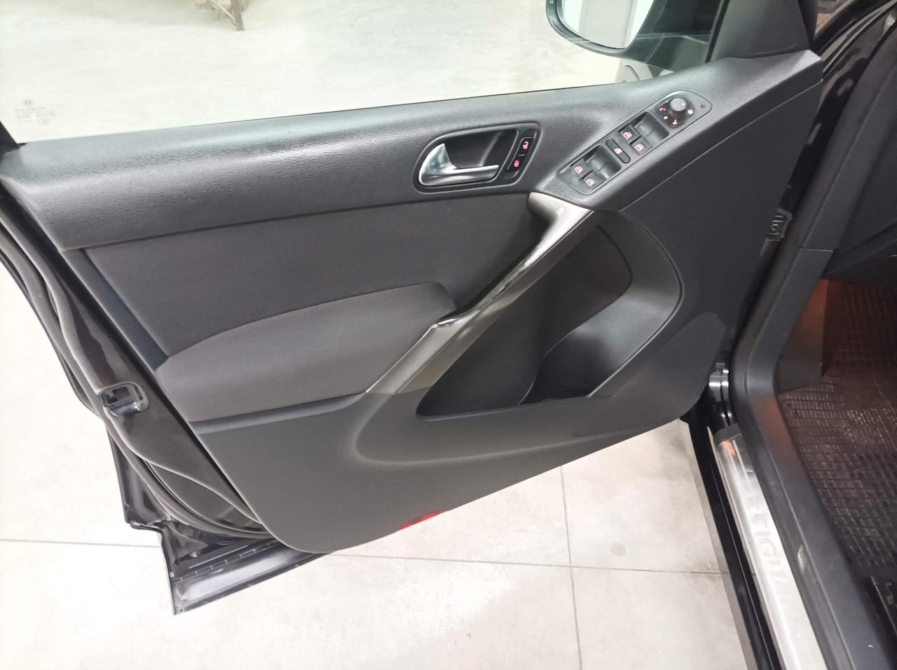 Volkswagen Tiguan 2.0 16V TDI DPF tiptronic Sport & Style (18°) 05/2009