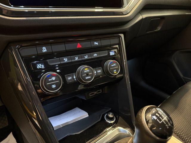 VOLKSWAGEN T-Roc 1.5 TSI Advanced Full LED 18" Camera AppConnect