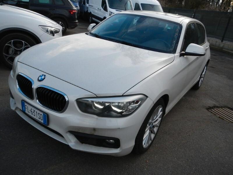 Bmw 114 114d 5p. Advantage