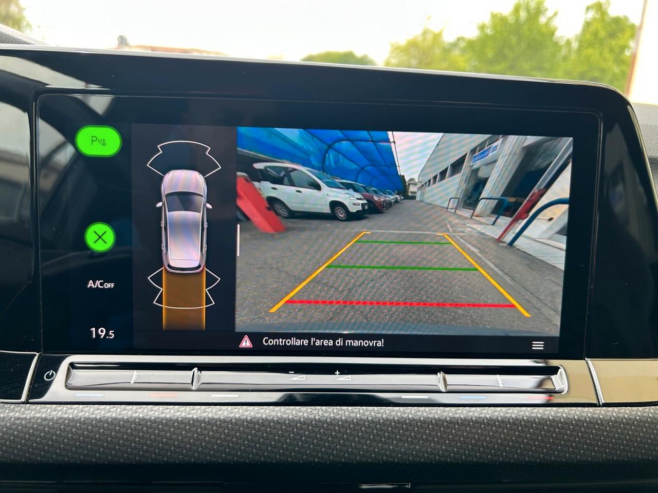 Volkswagen Golf 2.0 TDI 150 CV DSG SCR R-Line