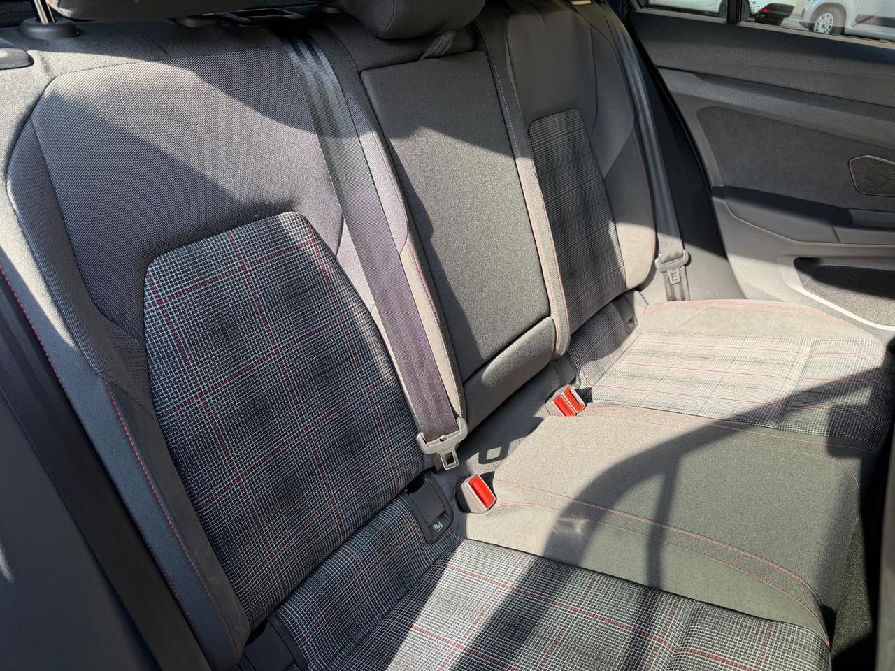 Volkswagen Golf 2.0 TSI GTI GTi #9211