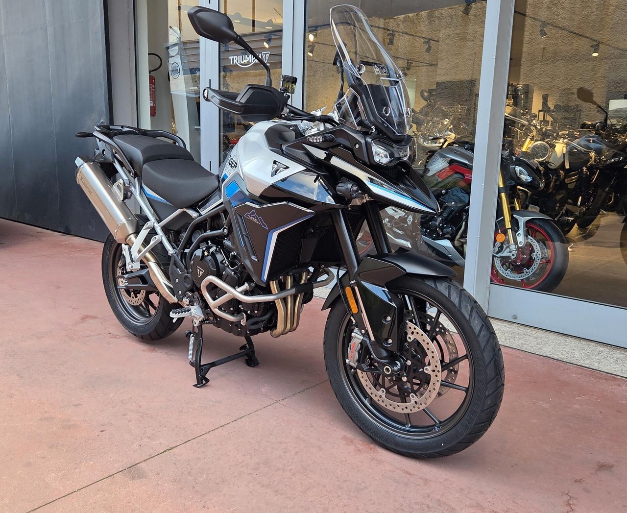 Triumph Tiger 900 Alpine Limited Edition