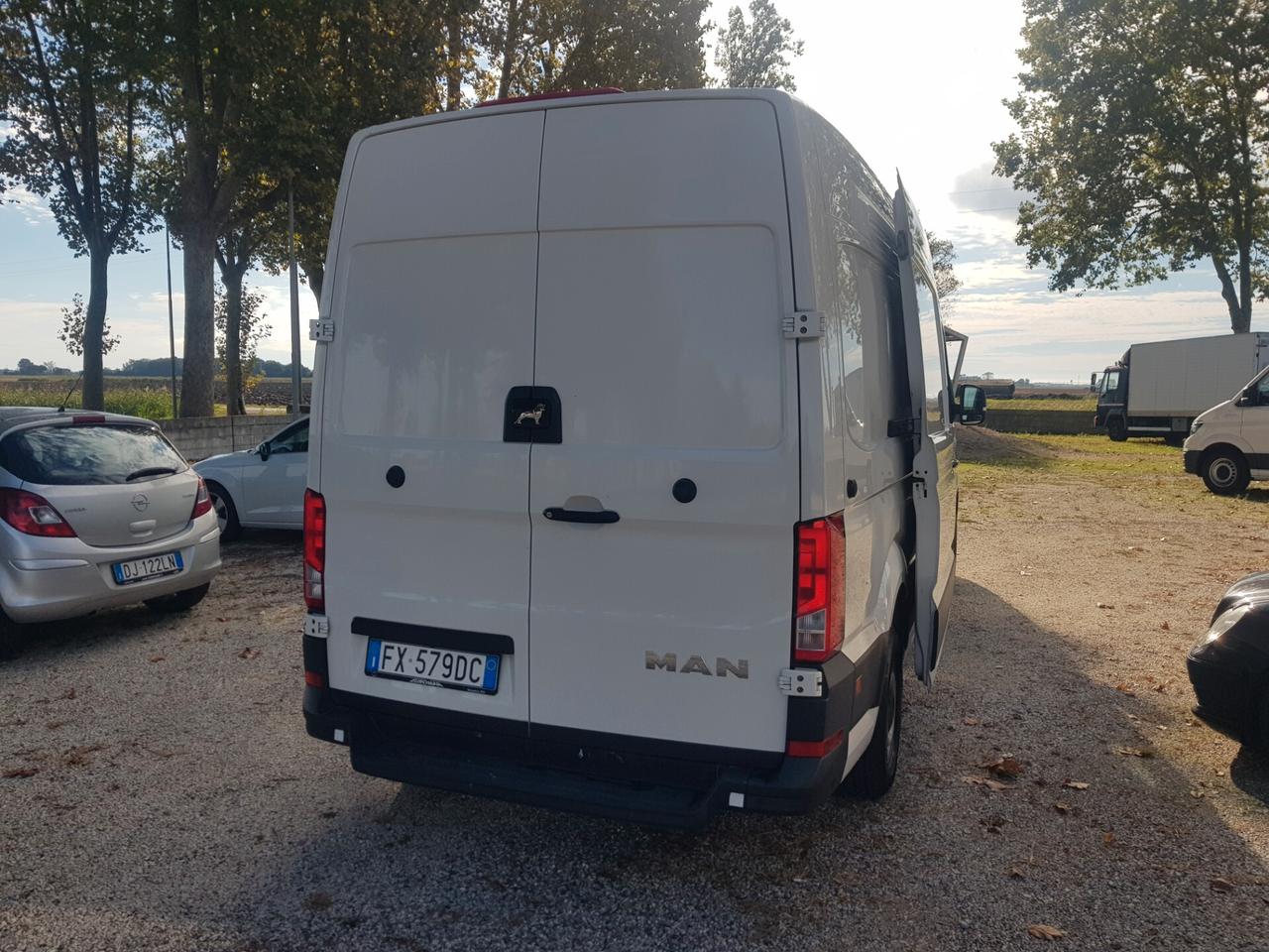 Man TGE 3.180 2.0 BiTDI 177CV PL-TA Furgone