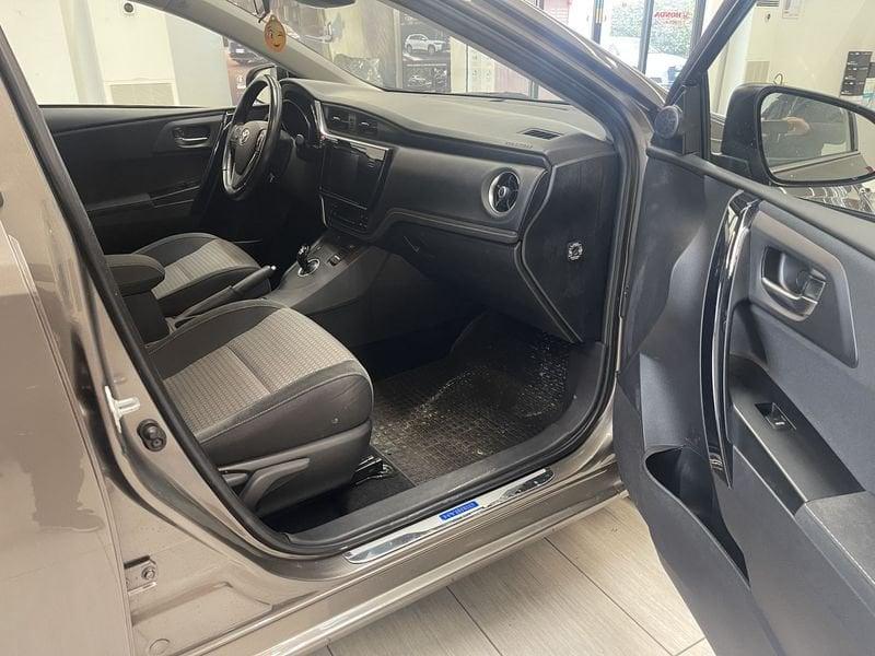 Toyota Auris Auris Touring Sports 1.8 Hybrid Black Edition