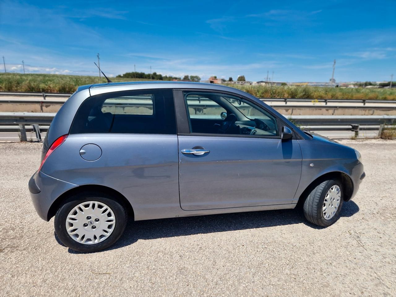 Lancia Ypsilon 1.3 Multijet 16V Argento