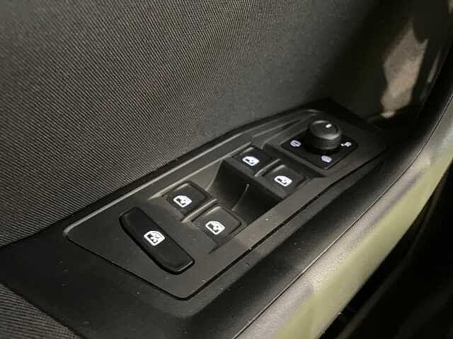 Volkswagen T-Roc 2.0TDI 115CV Life - NEOPATENTATI