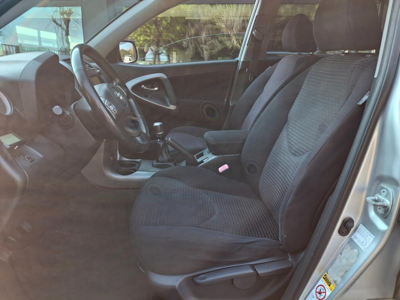 Toyota RAV4-2.2 D-4D 136 CV. Sol*GANCIO TRAINO*